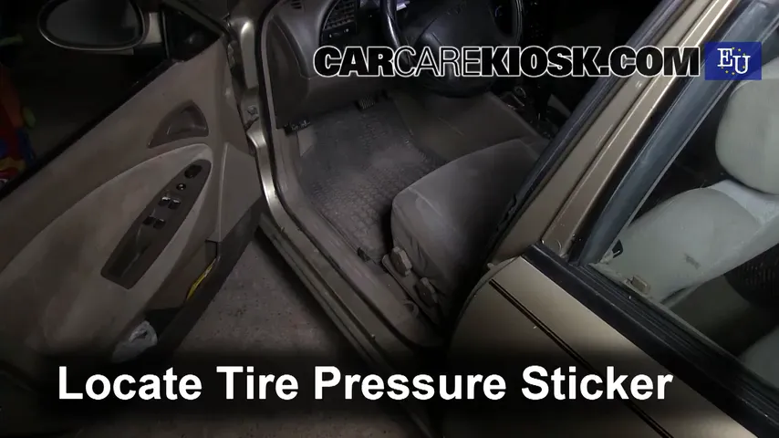 2000 Daewoo Nubira SE 2.0L 4 Cyl. Tires & Wheels Check Tire Pressure